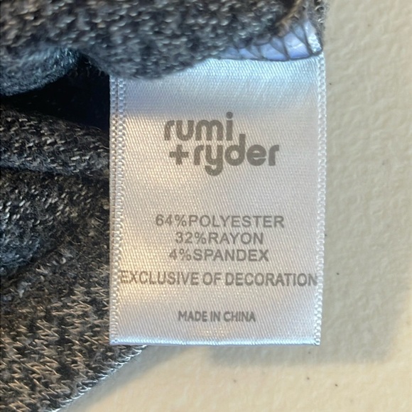 Bundle (2) Rumi+Ryder Unicorn & Heart Sequence Long Sleeve Shirt - Size 6-7 - Picture 6 of 13